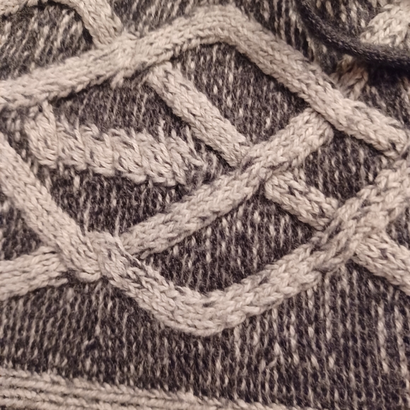 Eddie Bauer Gray Hooded V-Neck Sweater Women's Size Medium - Picture 3 of 5